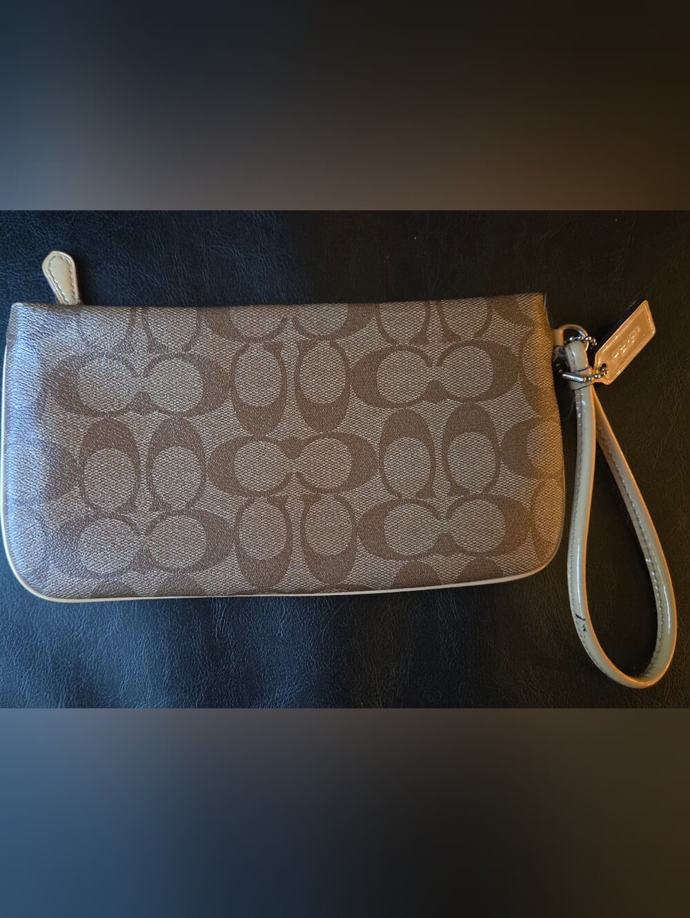 Coach Wristlet in Signature Canvas - Khaki/Tan (6 Card Slots) - Picture 2 of 9